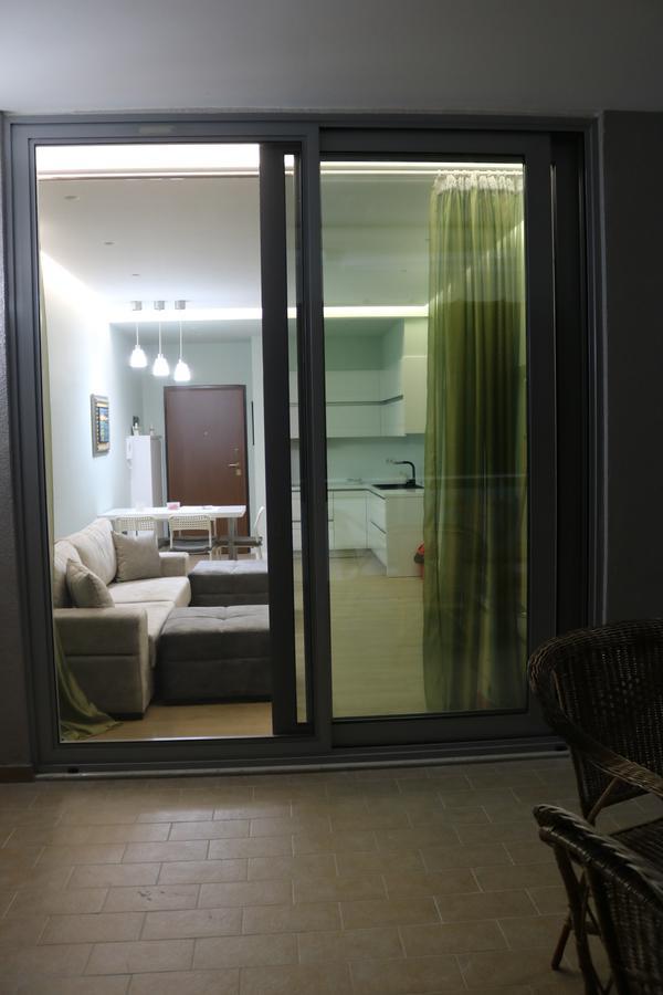 Appartement St Beach House à Vlorë Extérieur photo
